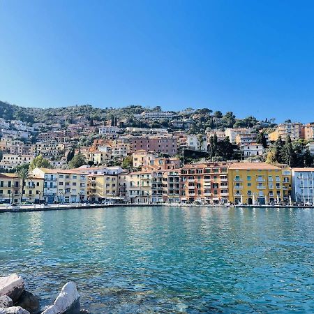 Maddy House - 50 Mt Dal Mare Villa Porto Santo Stefano  Bagian luar foto