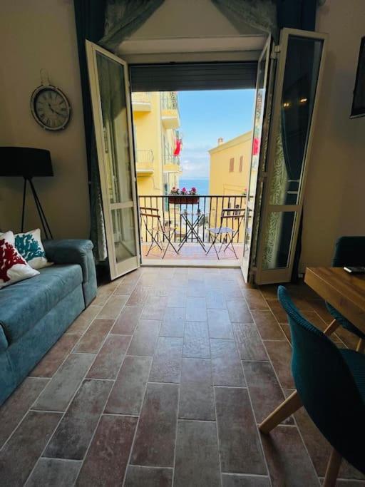 Maddy House - 50 Mt Dal Mare Villa Porto Santo Stefano  Bagian luar foto
