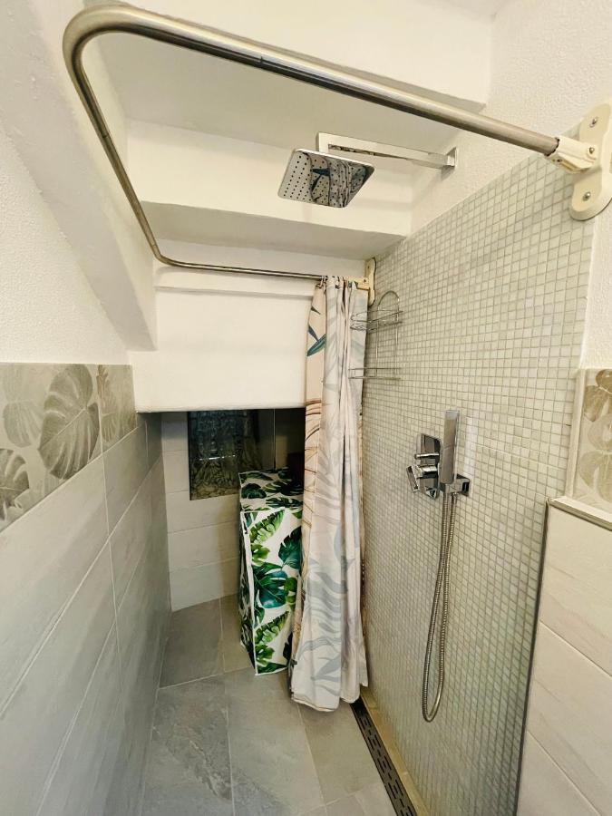 Maddy House - 50 Mt Dal Mare Villa Porto Santo Stefano  Bagian luar foto